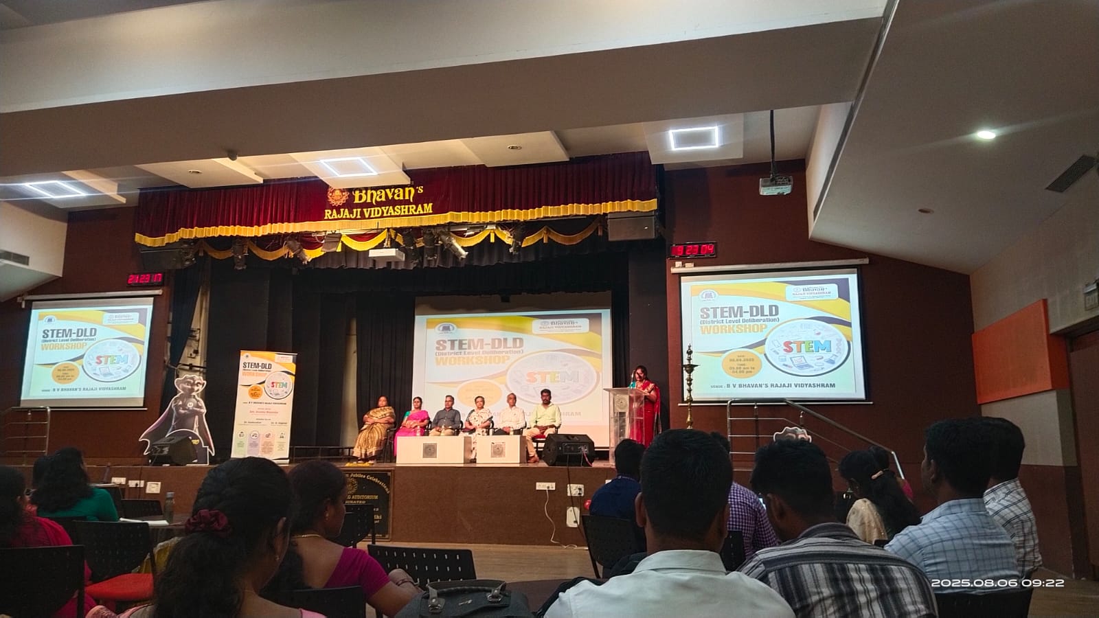 STEM WORKSHOP – DISTRICT LEVEL DELIBERATION MS.ANITHA